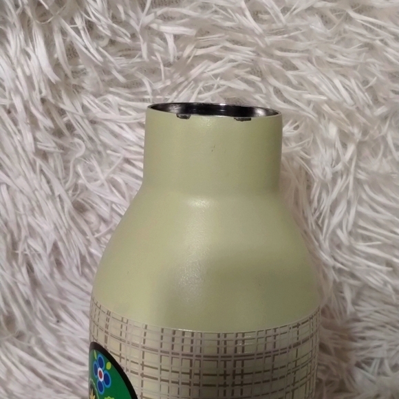 Sugar Skulls - 750ml Bottle - Picture 5 of 6